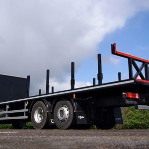 Steel carrying platform body